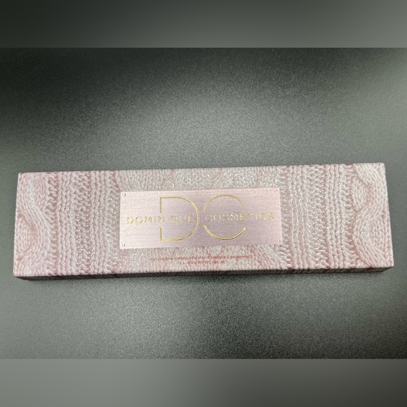 Dominique Cosmetics Sweater Weather Eyeshadow Palette - Picture 7 of 7